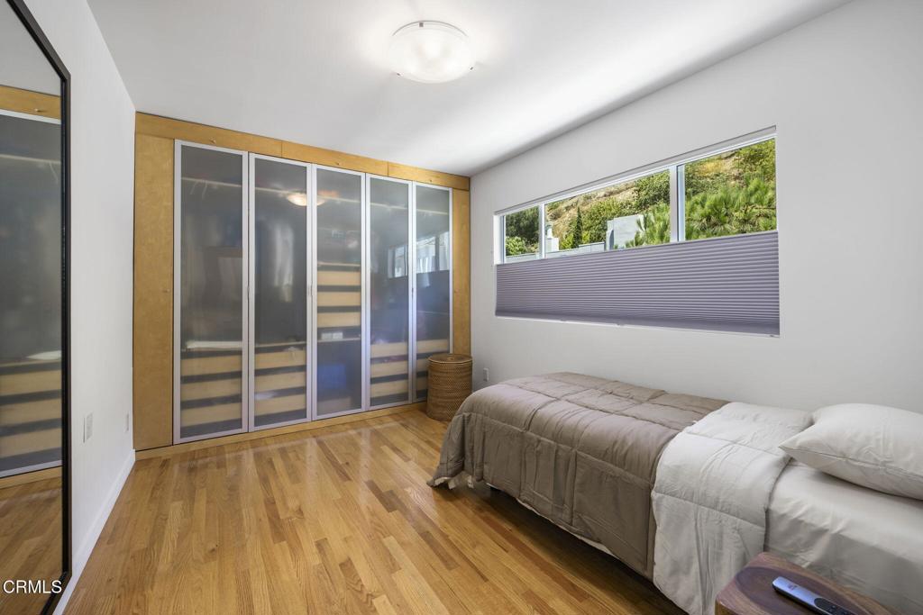 3551 Dixie Canyon Place