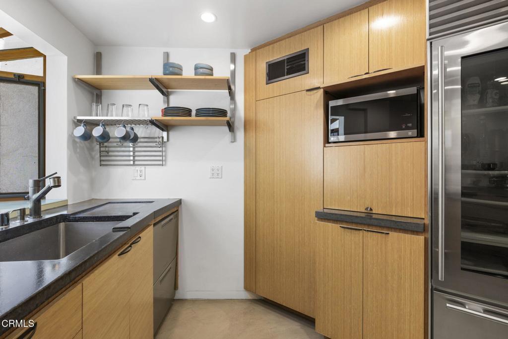 3551 Dixie Canyon Place