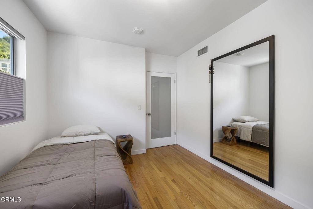 3551 Dixie Canyon Place