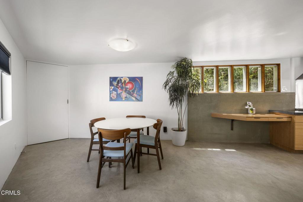 3551 Dixie Canyon Place