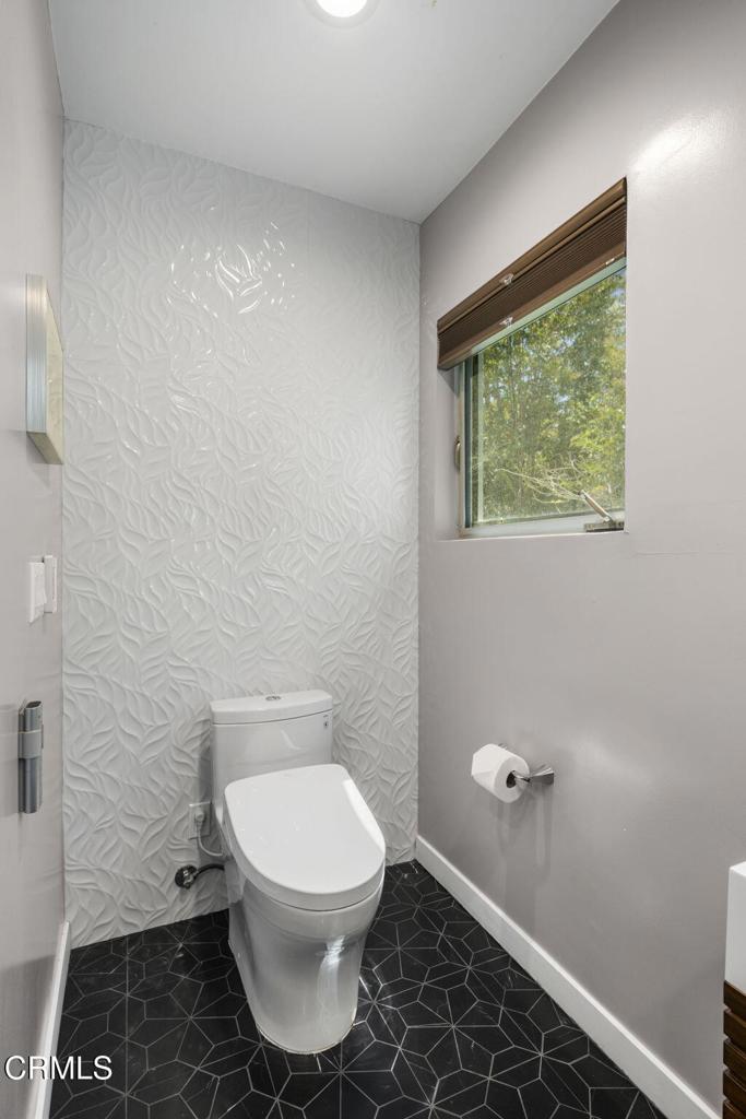 3551 Dixie Canyon Place