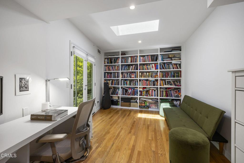 3551 Dixie Canyon Place