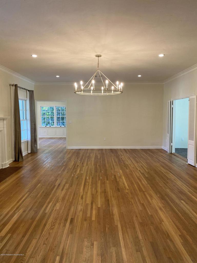 1489 Waverly Road