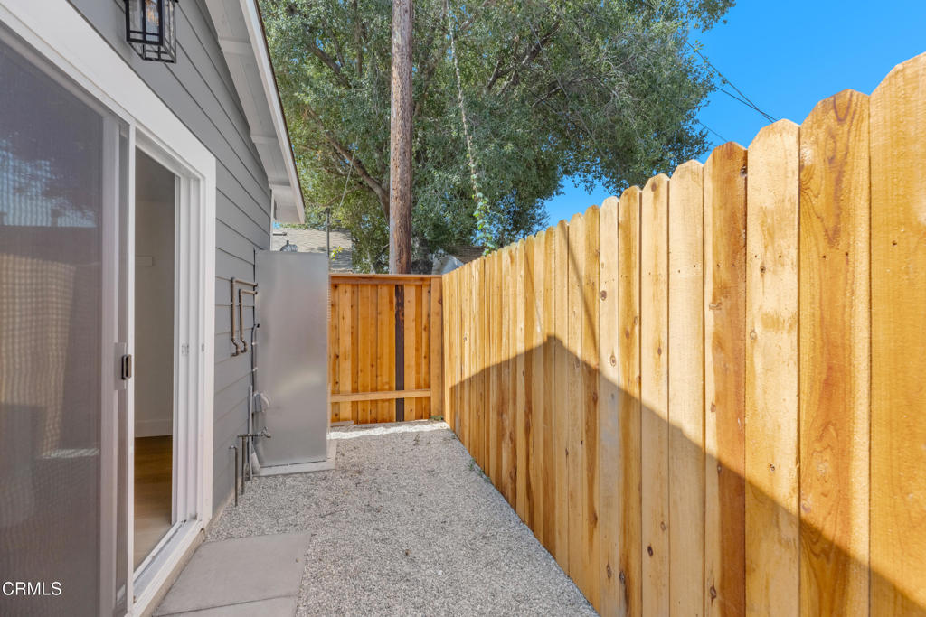 1537 Wesley Avenue