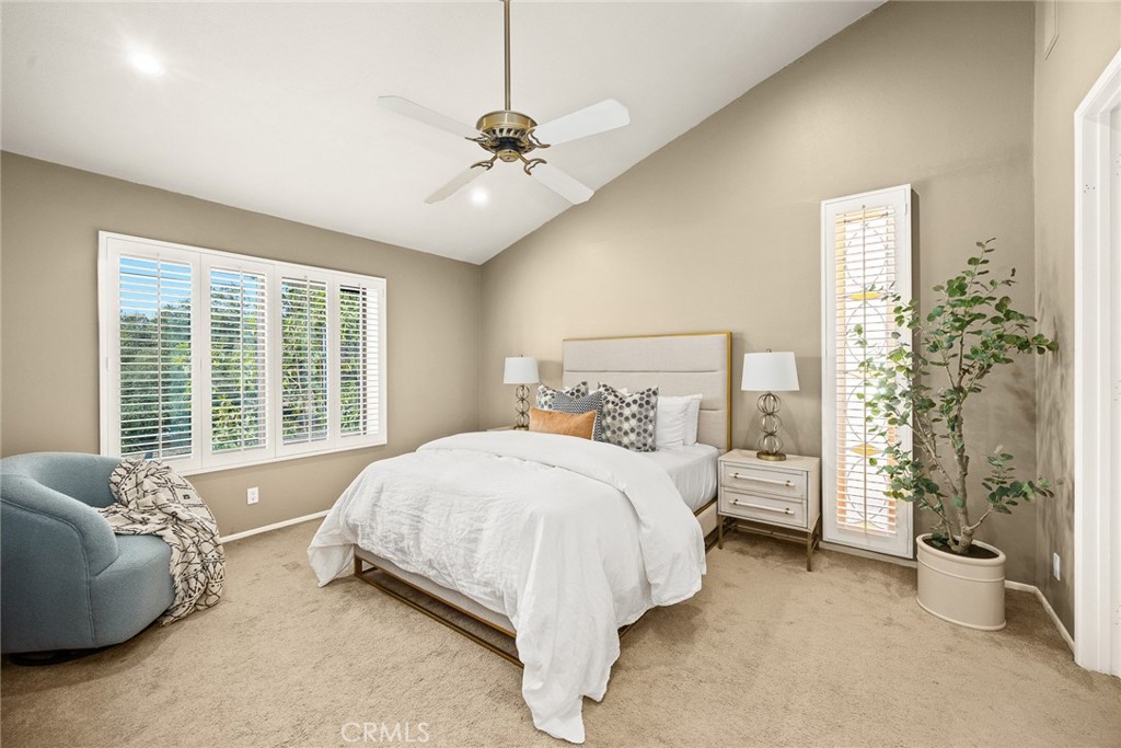 700 S Lake Avenue 140