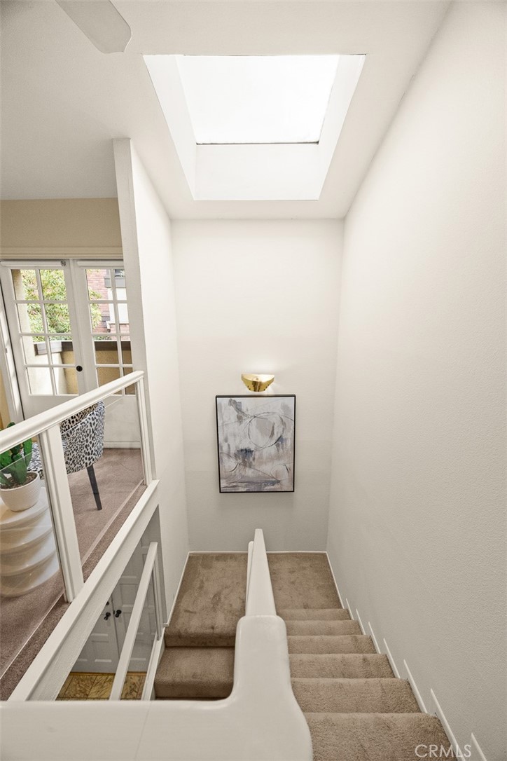 700 S Lake Avenue 140