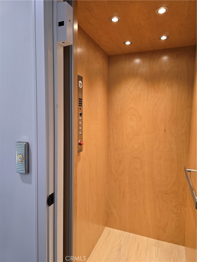 1127 Golden West Avenue A