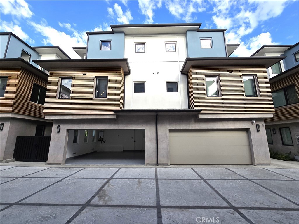 1127 Golden West Avenue A