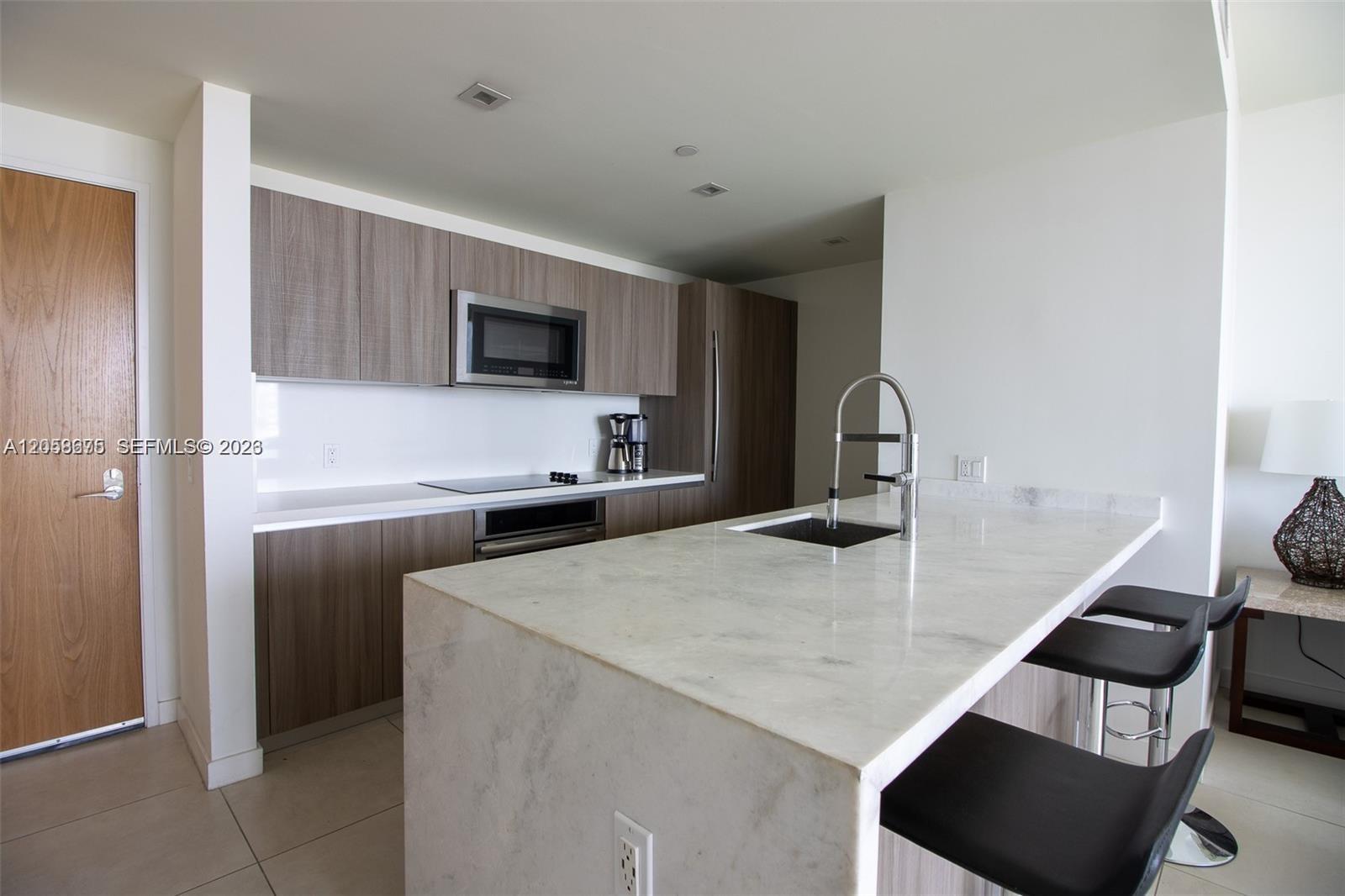 401 N Birch Rd # 1113
