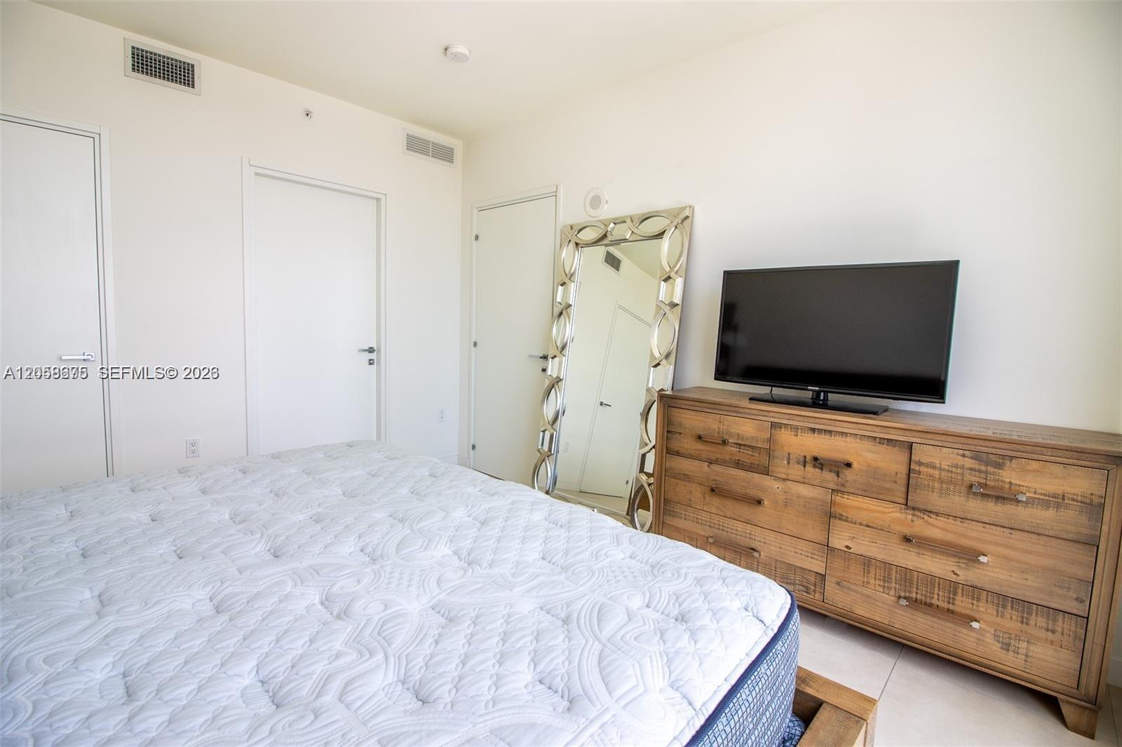 401 N Birch Rd # 1113