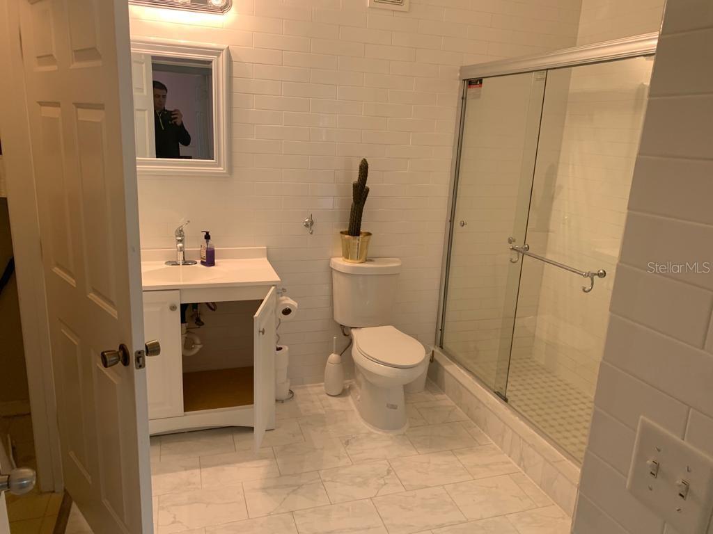 1990 ERVING CIR #304