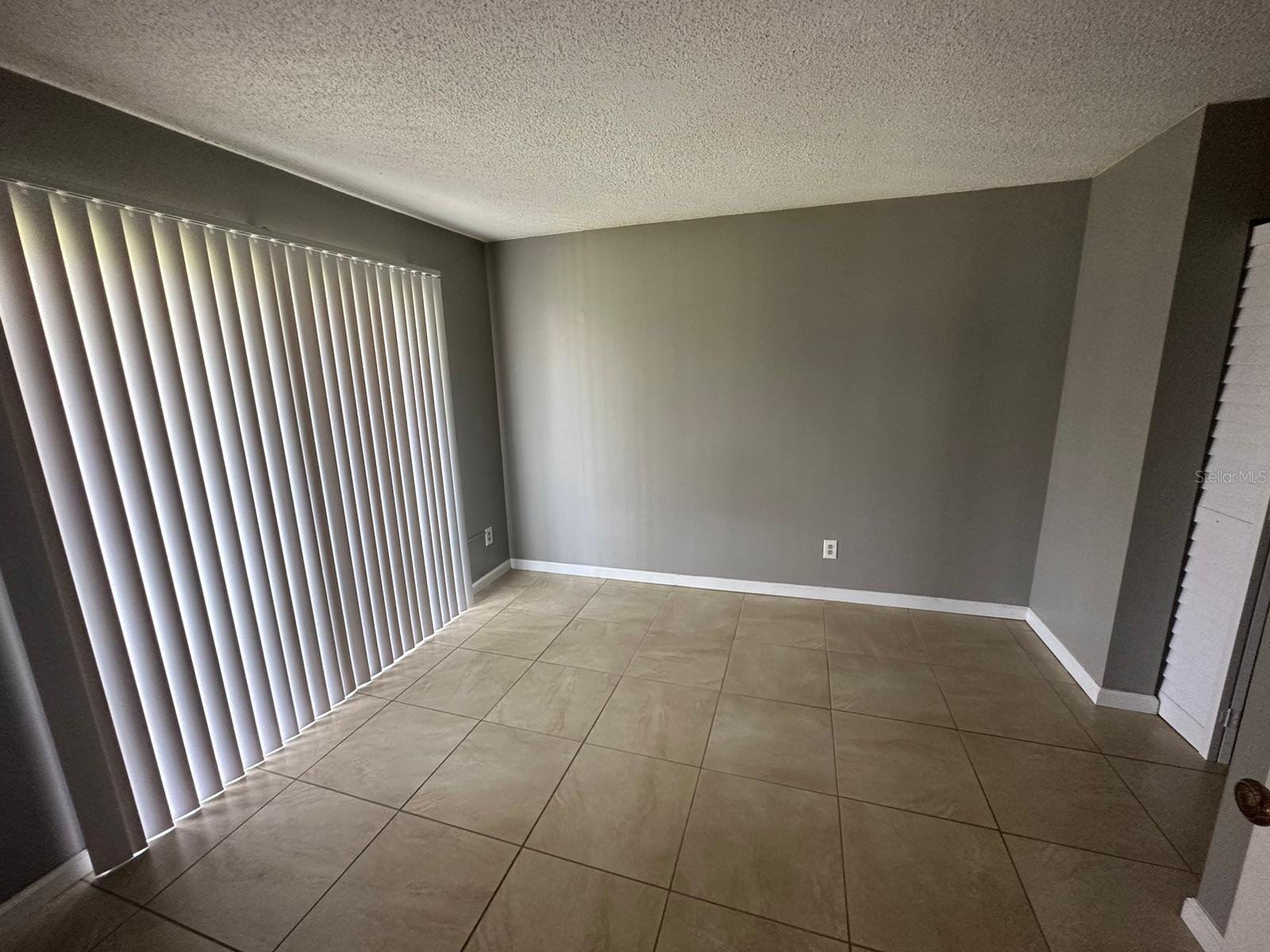 2340 HUNTINGTON GREEN CT #1