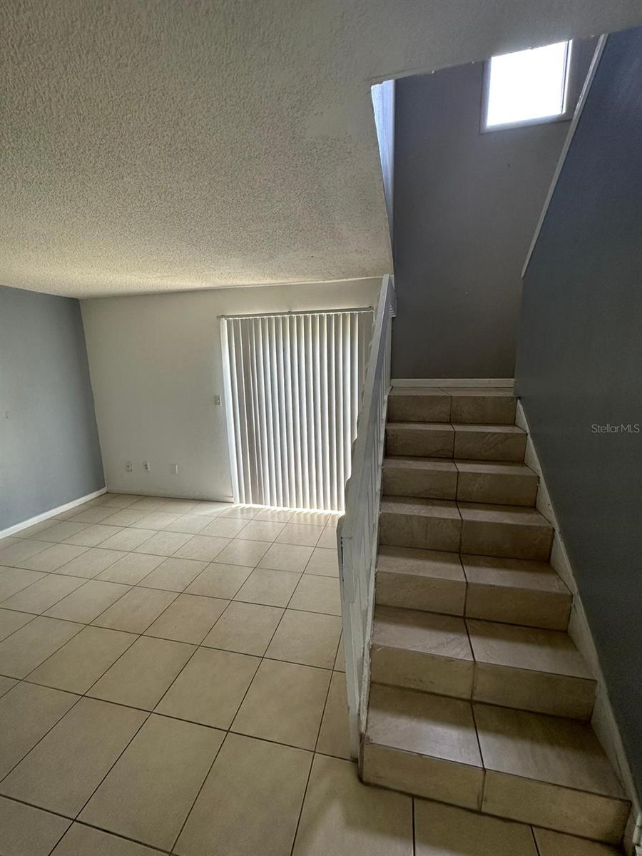 2340 HUNTINGTON GREEN CT #1