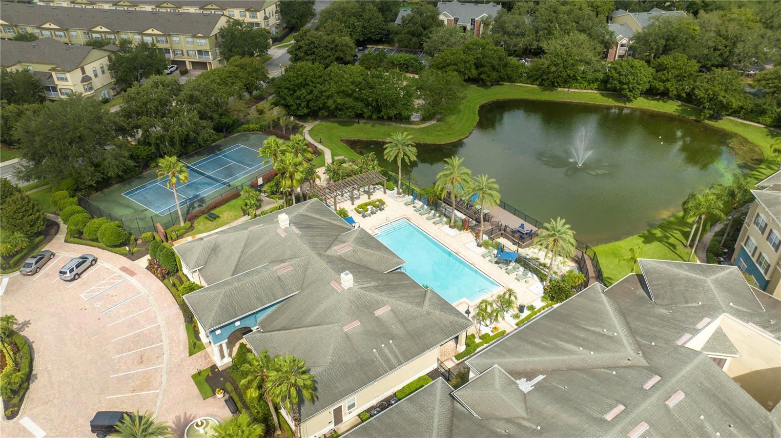 2214 METROPOLITAN WAY #1031