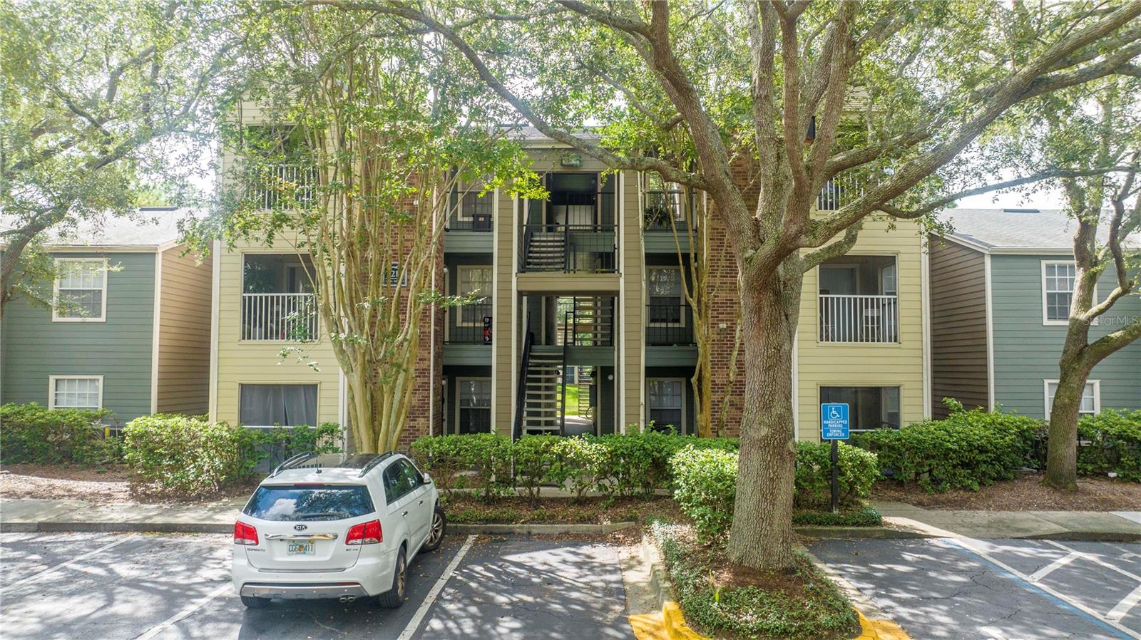 2214 METROPOLITAN WAY #1031