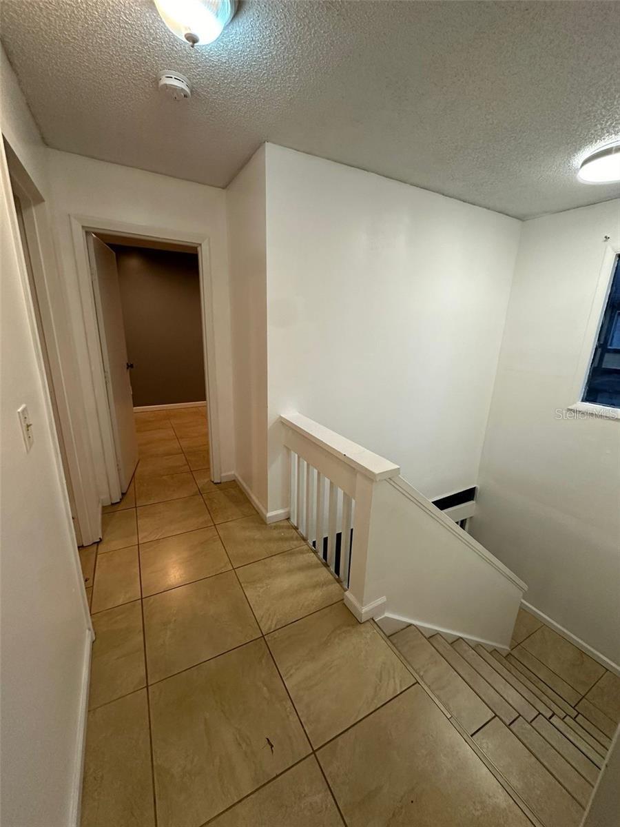 2340 HUNTINGTON GREEN CT #1