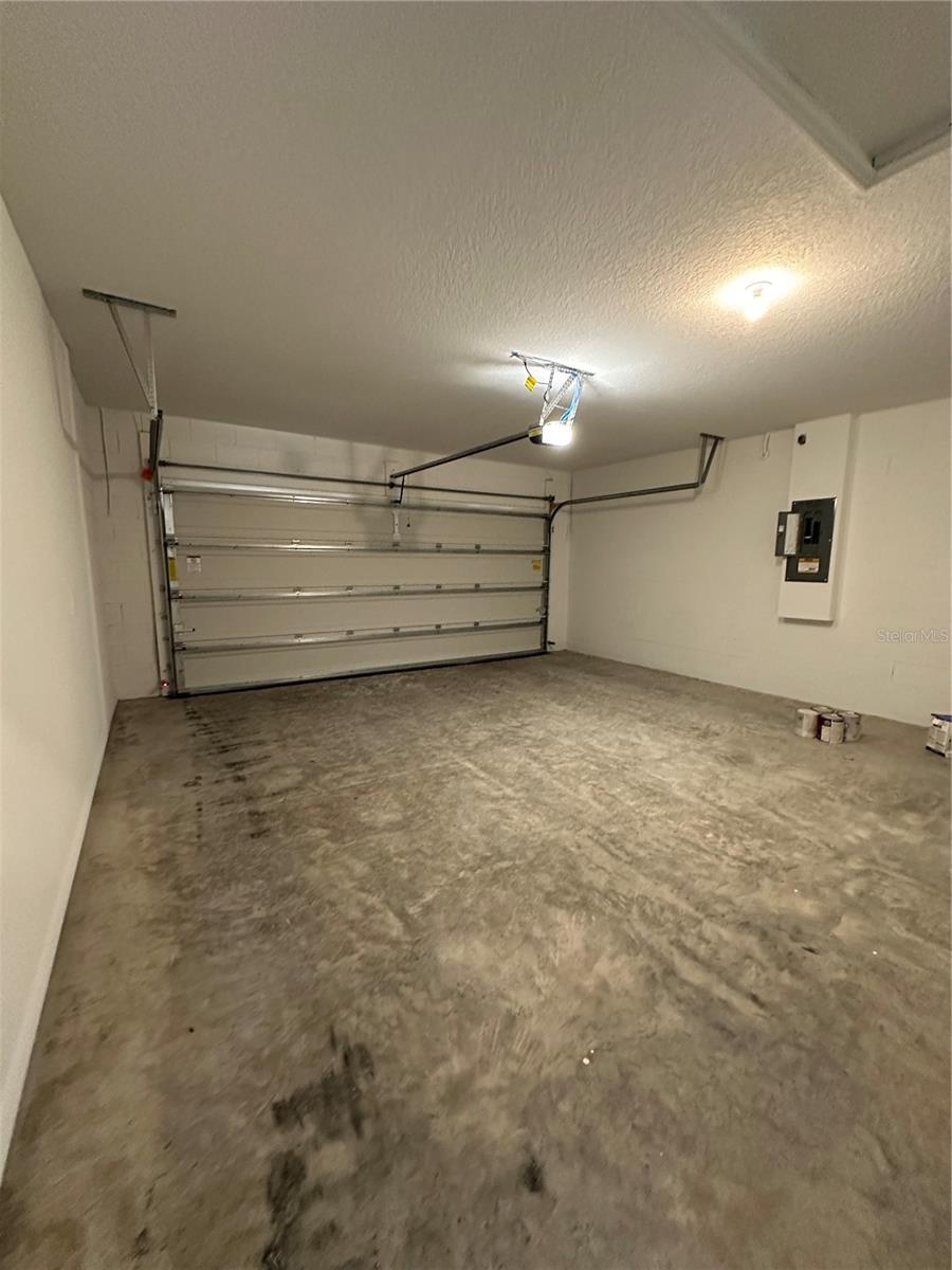 4527 PICKEREL WEED WAY