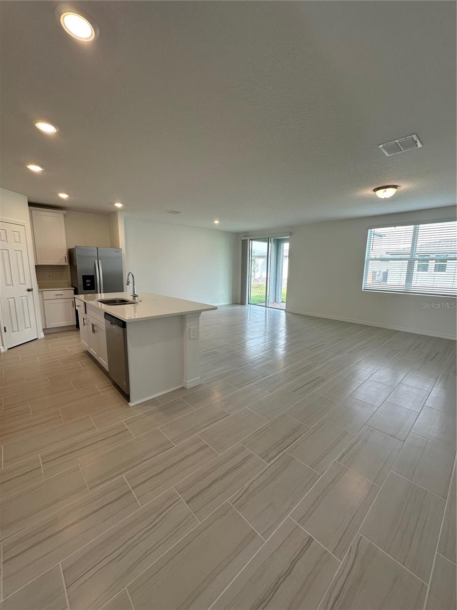 4527 PICKEREL WEED WAY