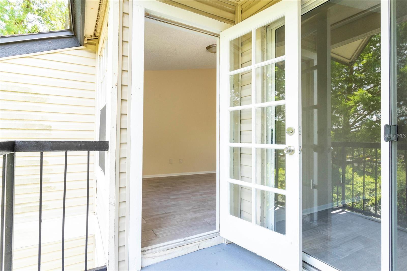 1932 LAKE ATRIUMS CIR #86