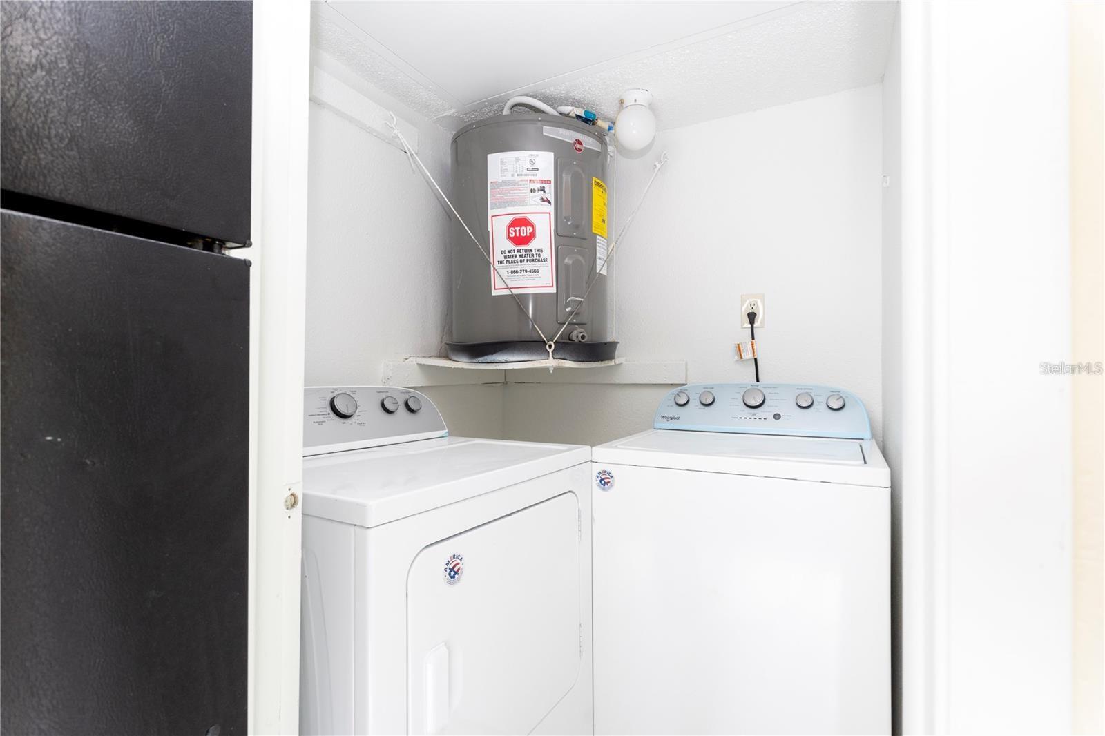 1932 LAKE ATRIUMS CIR #86