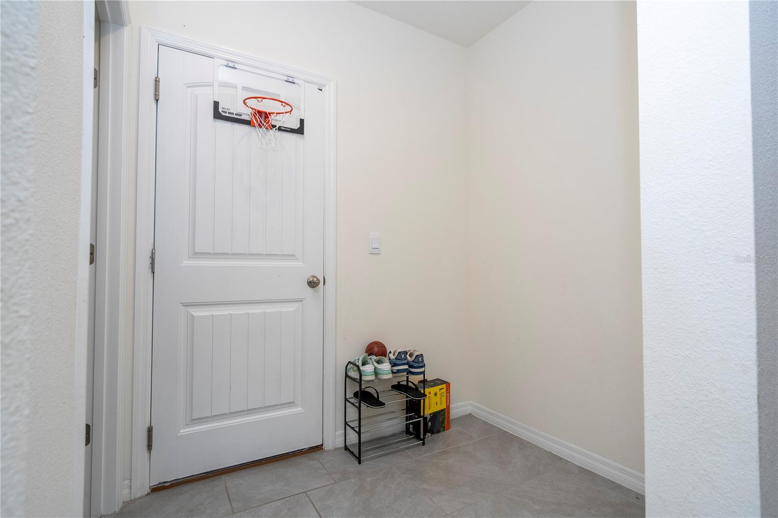 17101 WATER SPRING BLVD