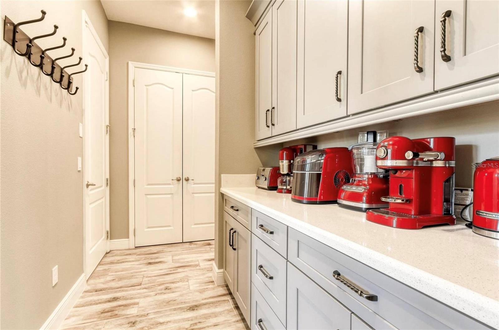 7573 GREEN MOUNTAIN WAY