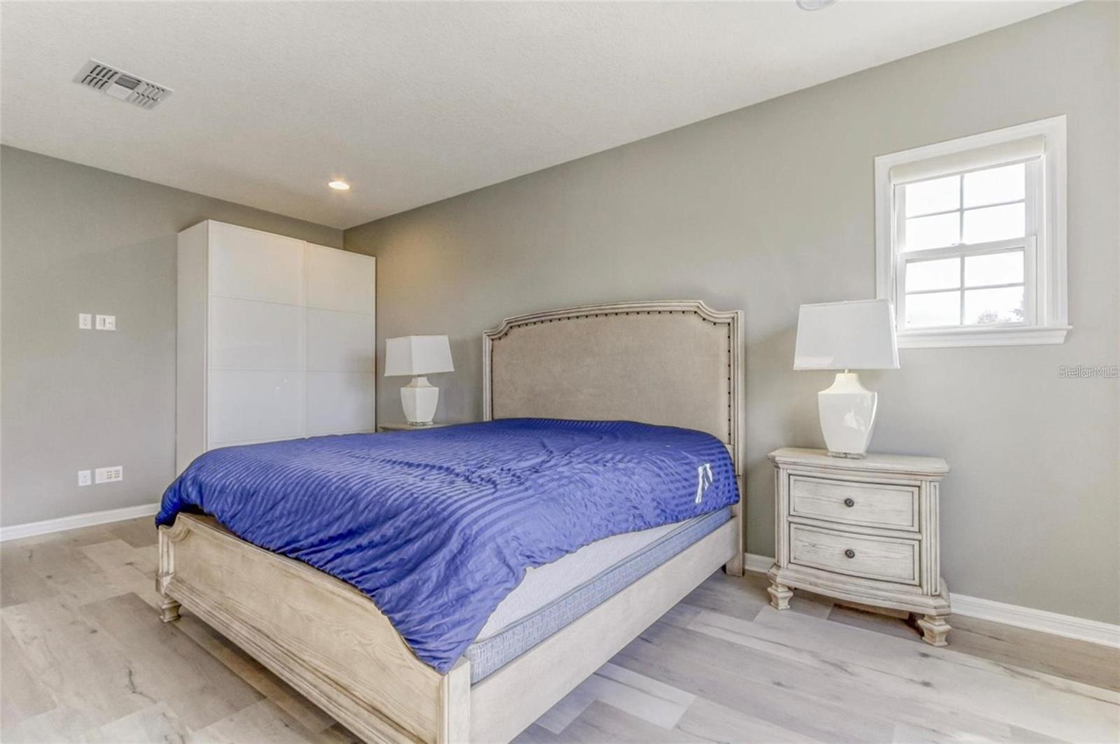 7573 GREEN MOUNTAIN WAY