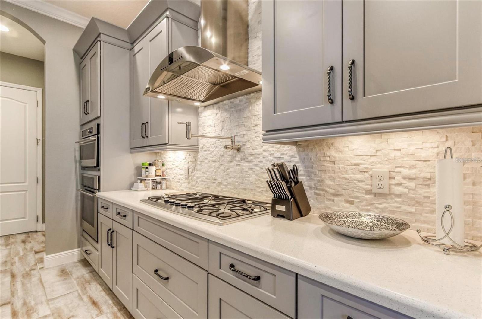 7573 GREEN MOUNTAIN WAY