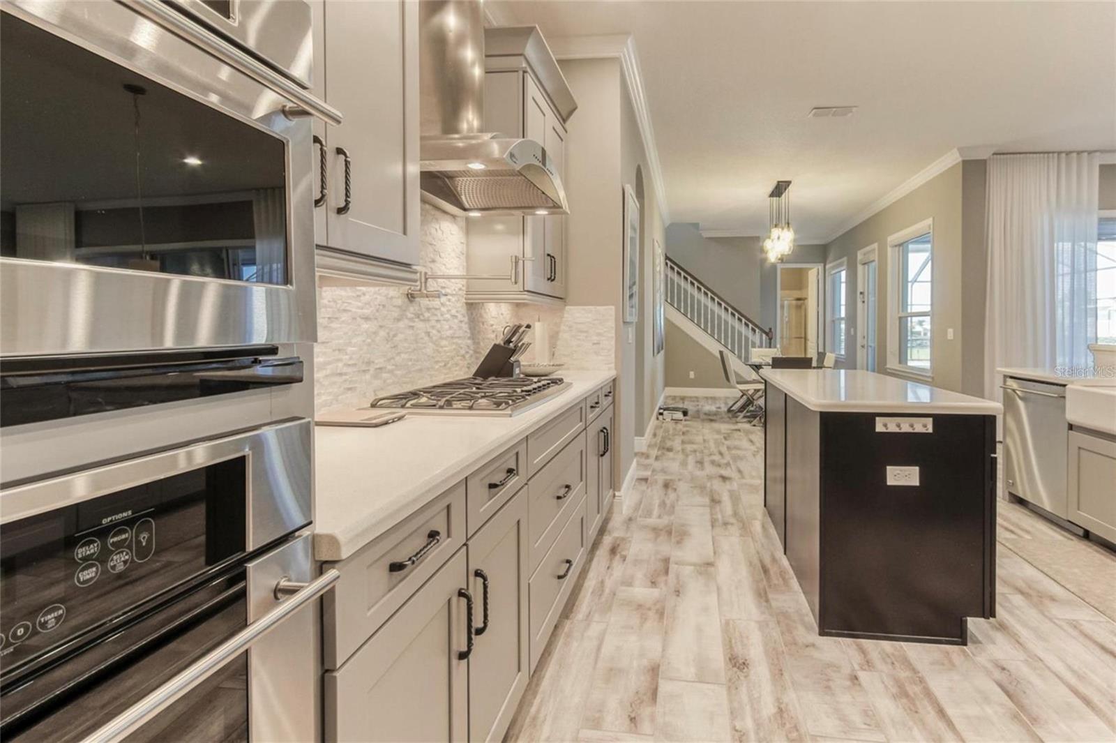 7573 GREEN MOUNTAIN WAY