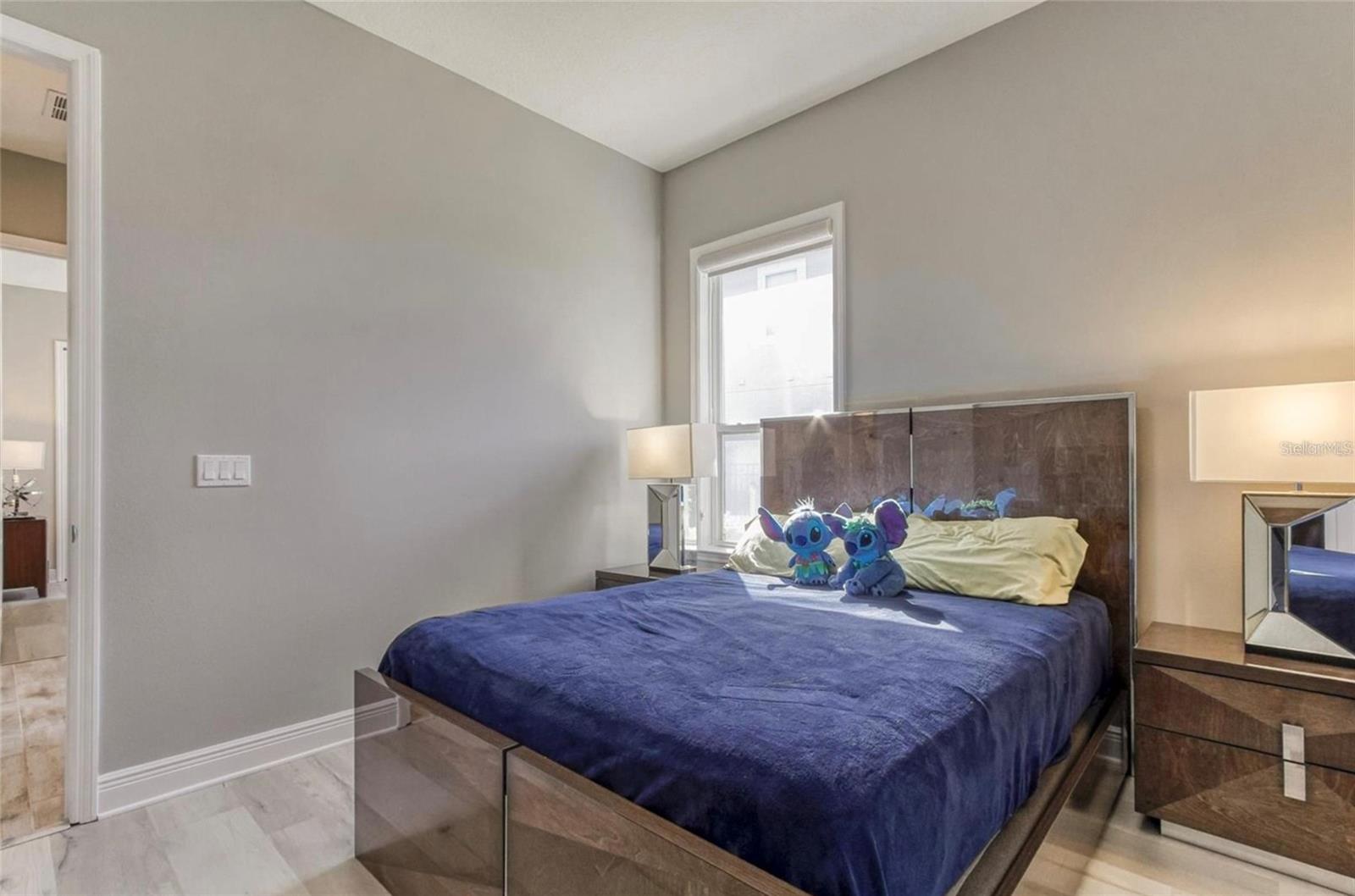 7573 GREEN MOUNTAIN WAY