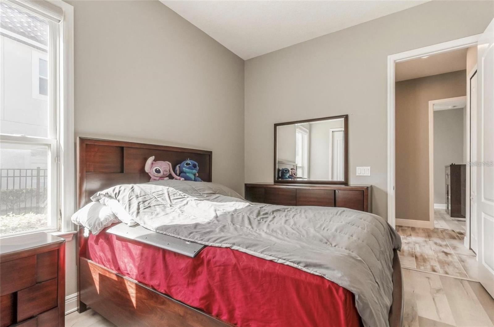 7573 GREEN MOUNTAIN WAY