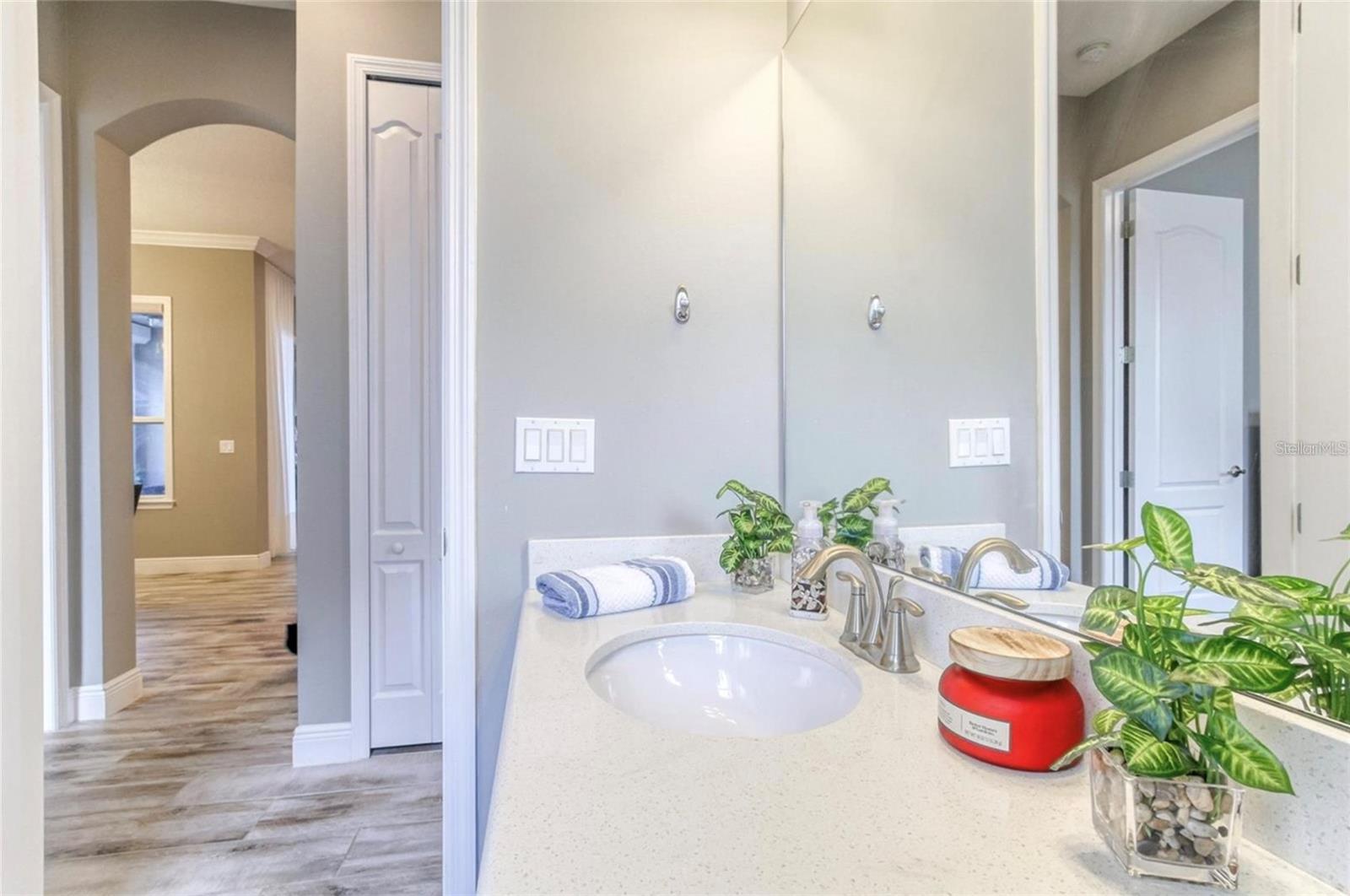 7573 GREEN MOUNTAIN WAY