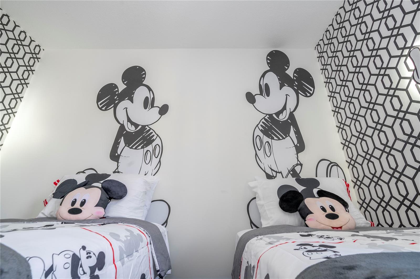 6165 CARRIER DR #3602