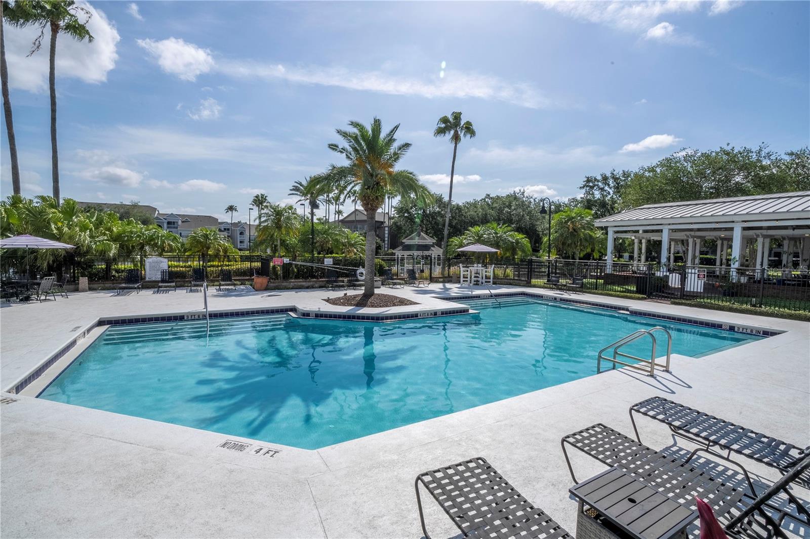 5136 PARK CENTRAL DR #212