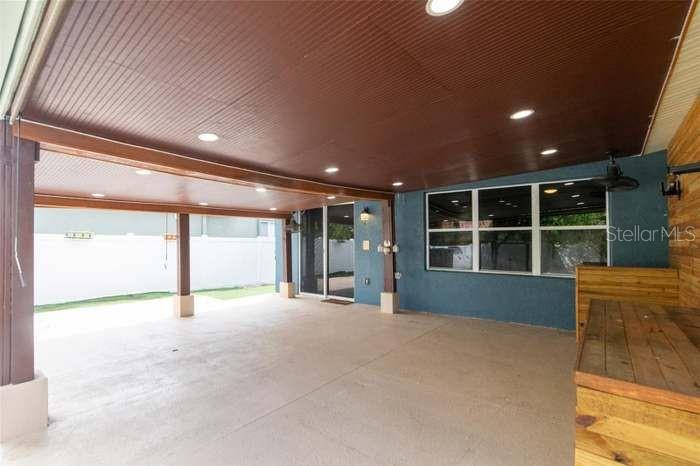 14443 GOLDEN RAIN TREE BLVD