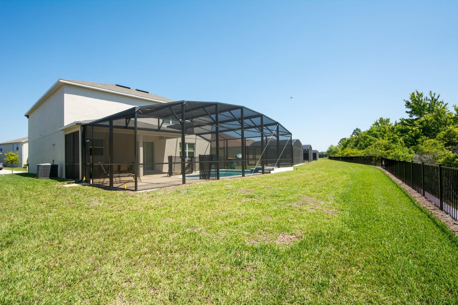 4748 BLUE DIAMOND ST