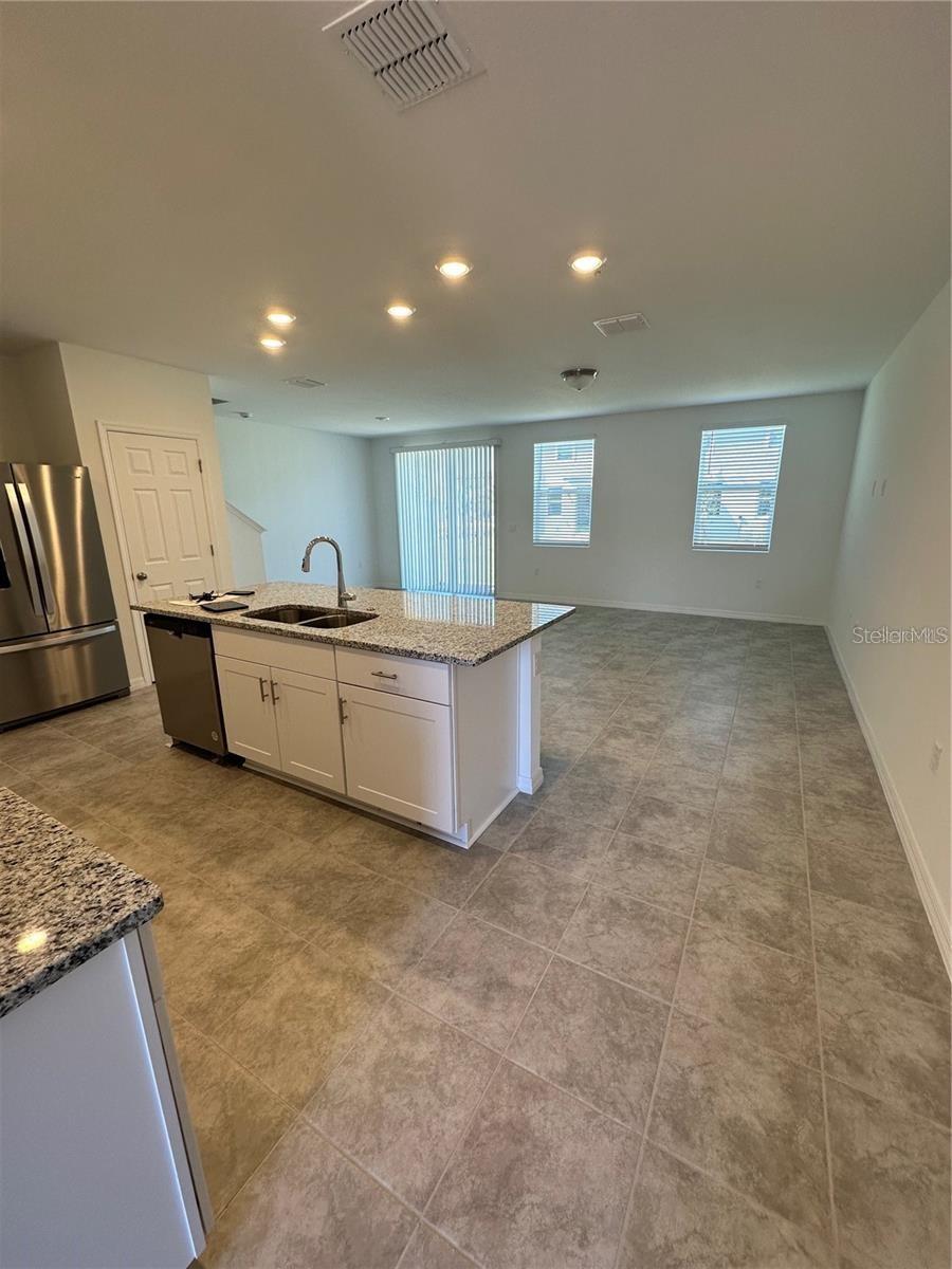 4470 BURROWING OWL LOOP