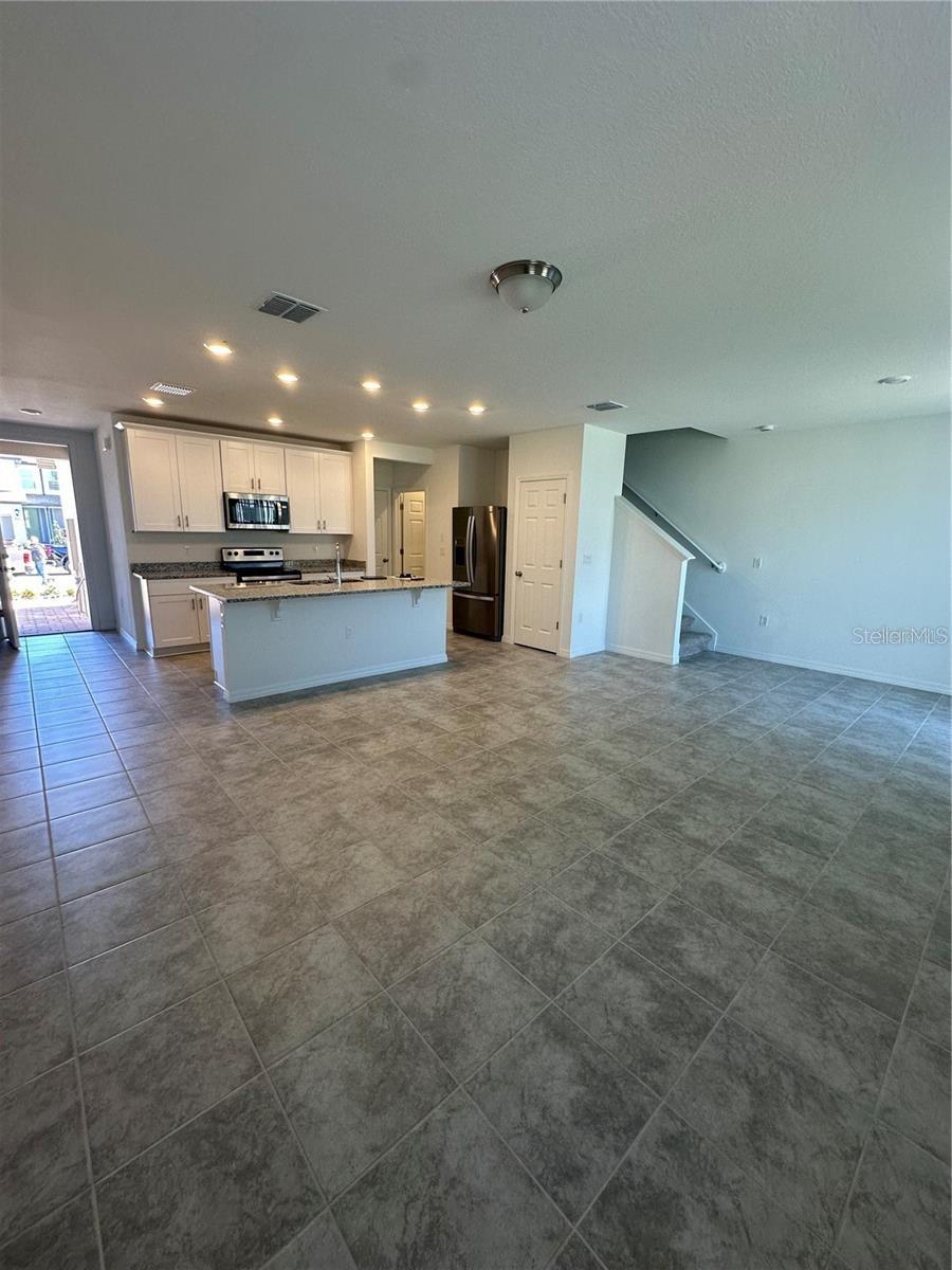 4470 BURROWING OWL LOOP