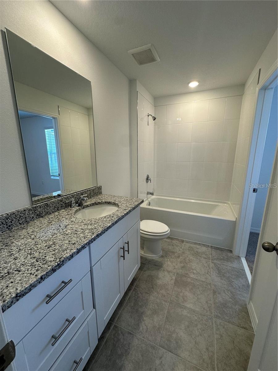 4470 BURROWING OWL LOOP