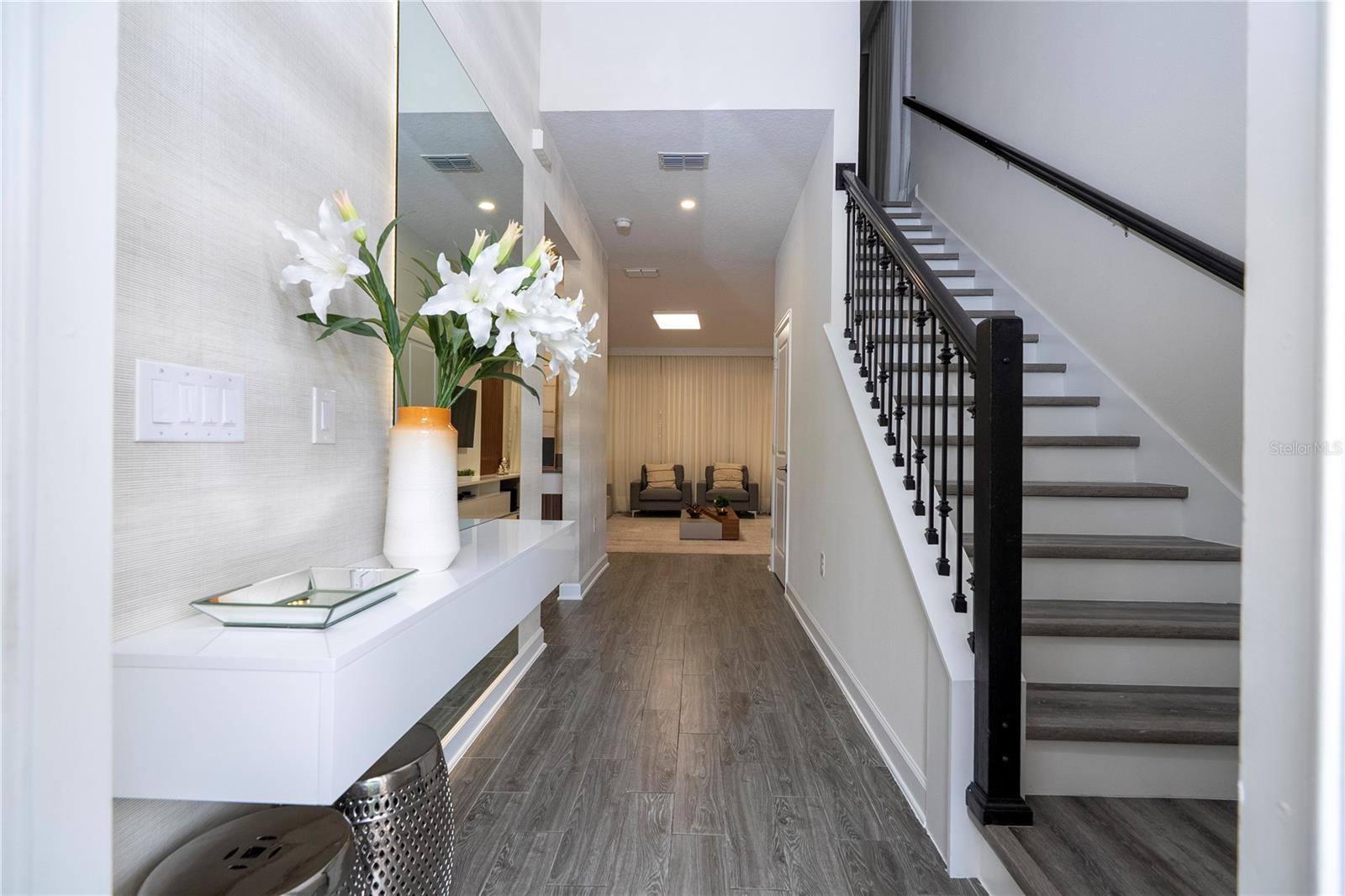 1097 TRAPPERS TRAIL LOOP