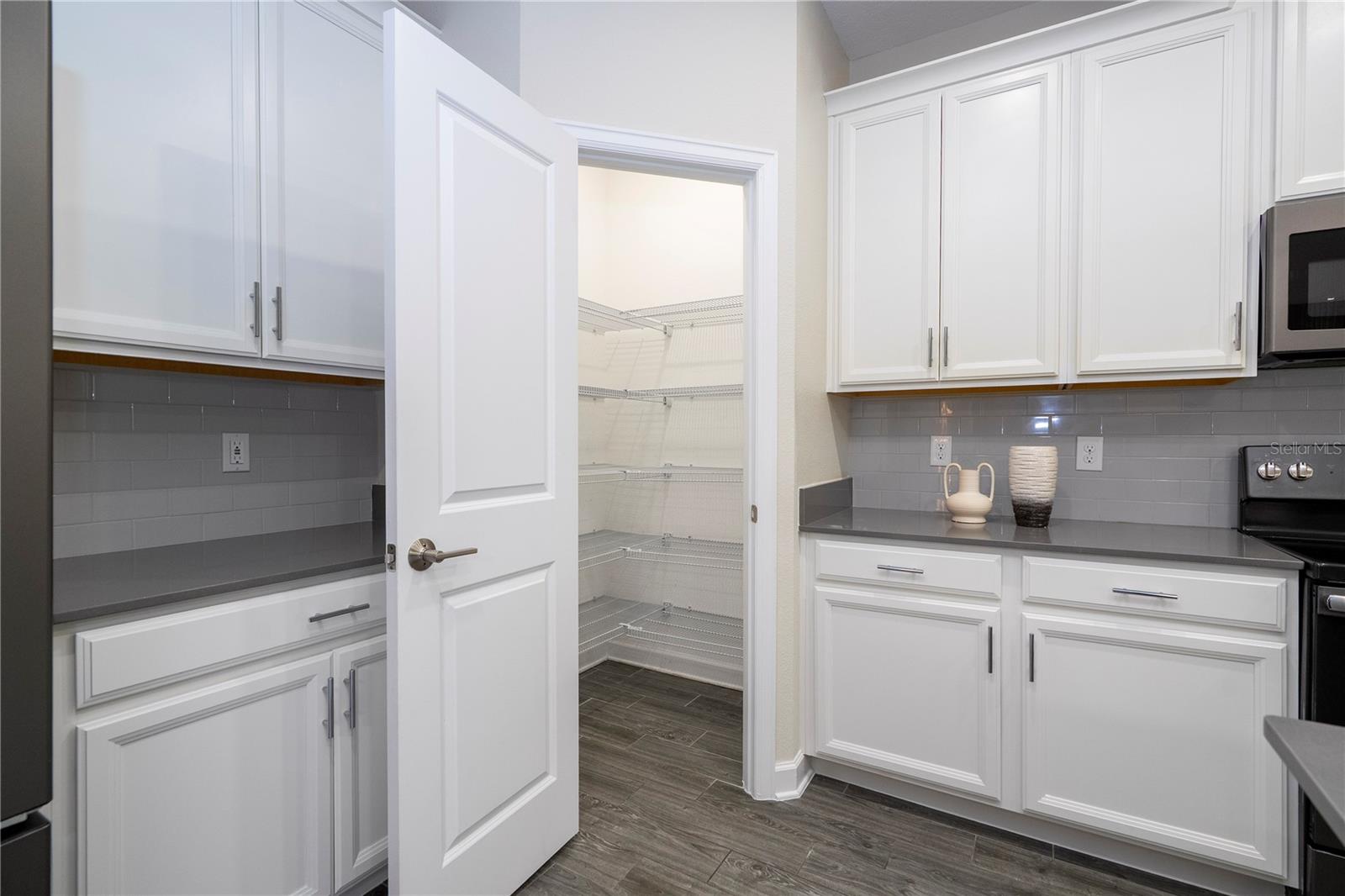 1097 TRAPPERS TRAIL LOOP