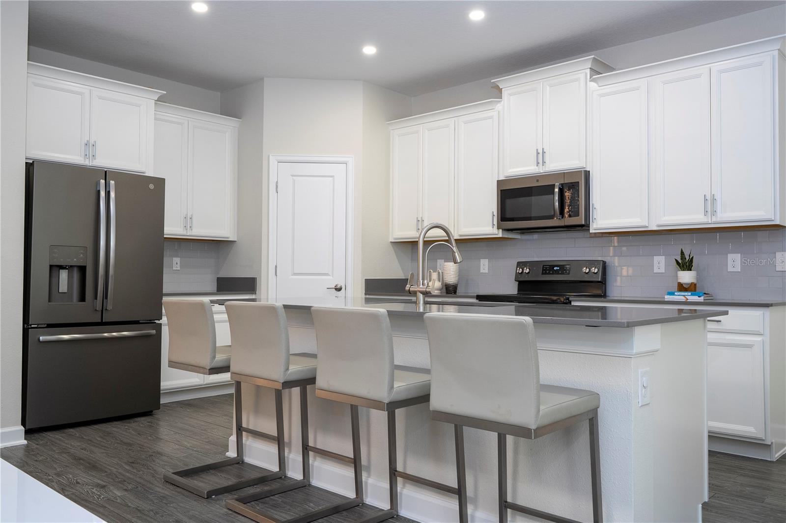 1097 TRAPPERS TRAIL LOOP