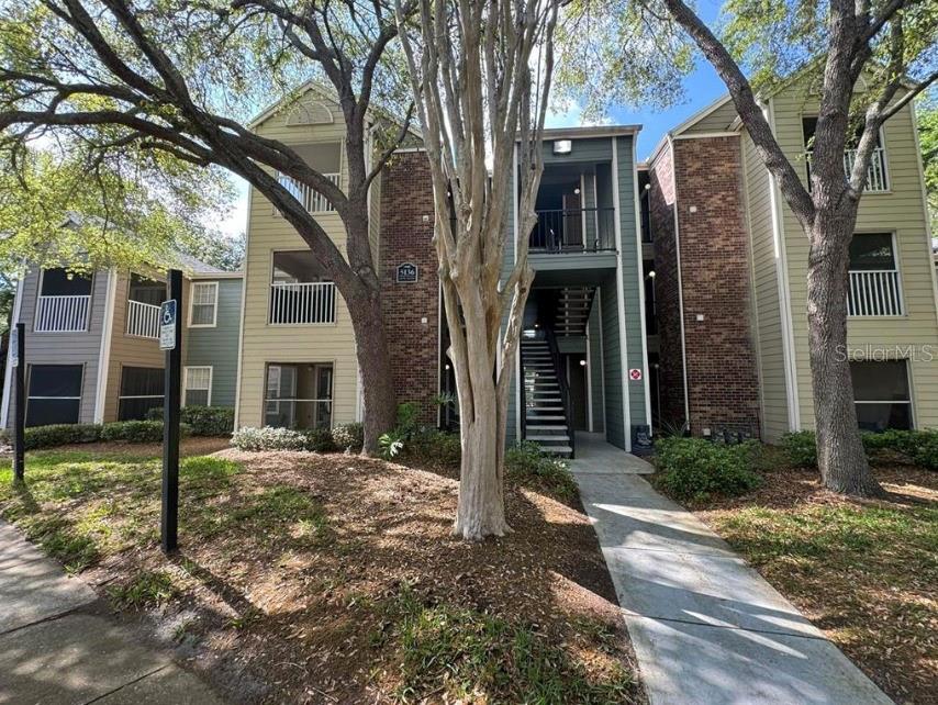 5136 PARK CENTRAL DR #212