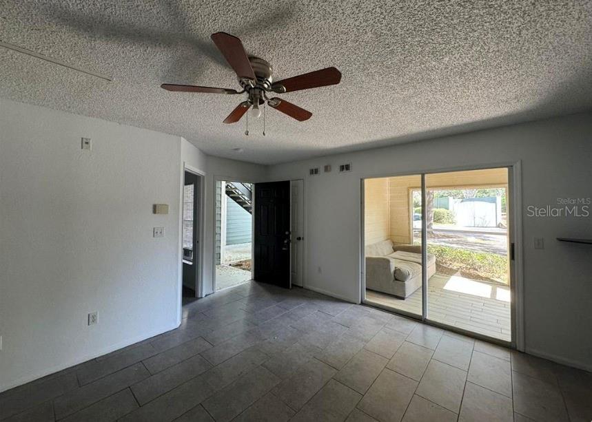 5136 PARK CENTRAL DR #212