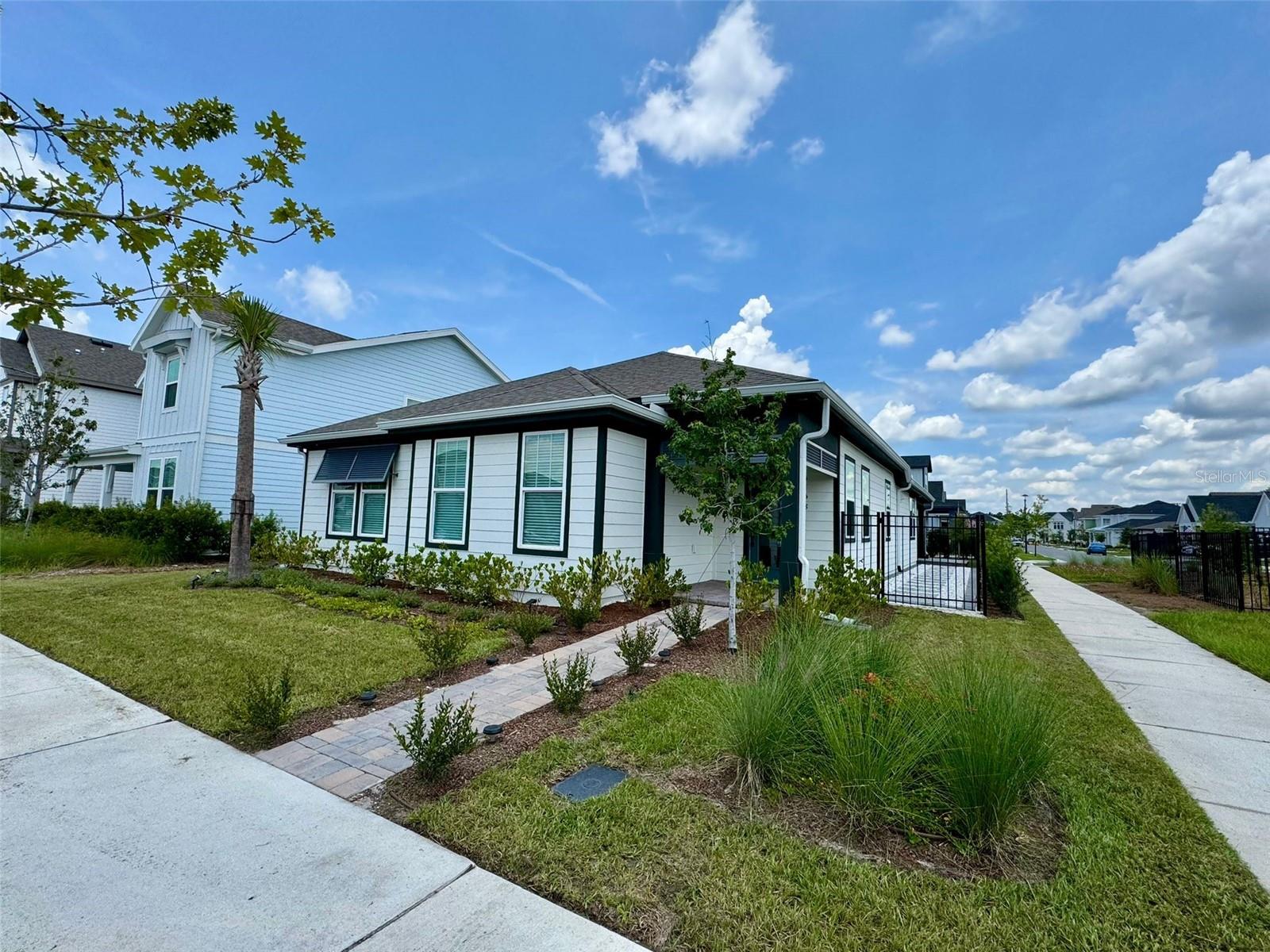 3158 VOYAGER AVE
