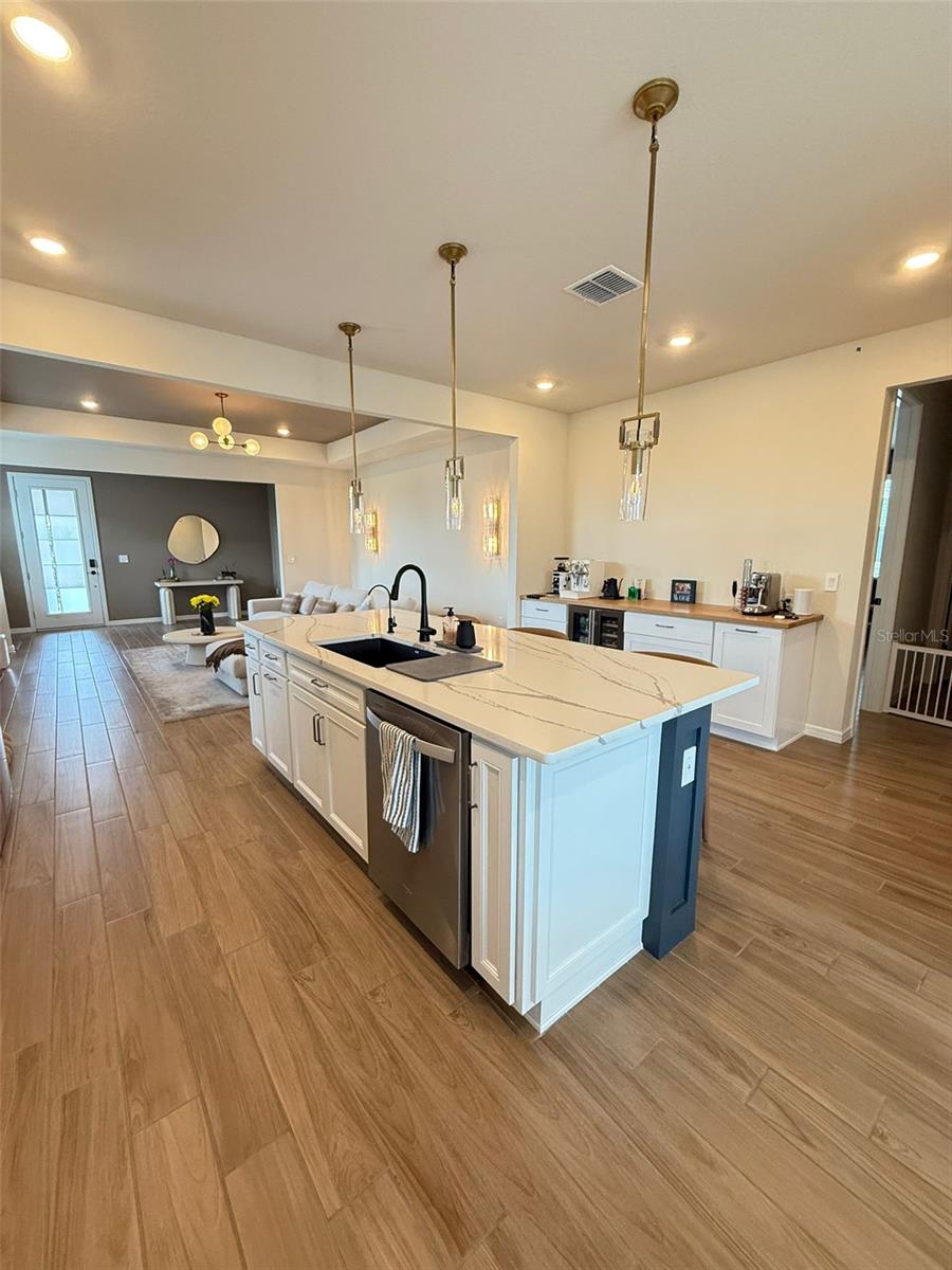 3158 VOYAGER AVE