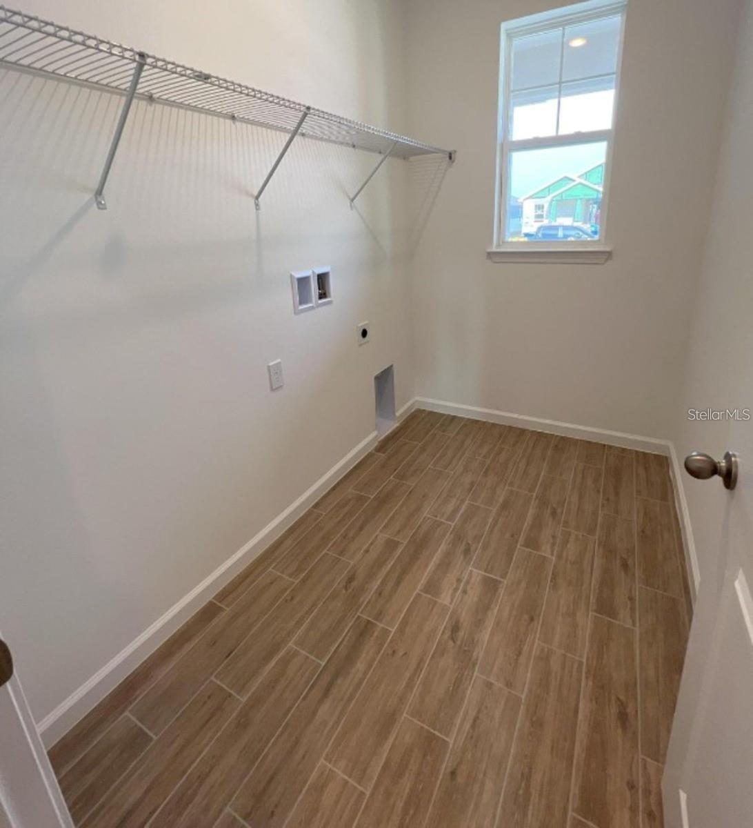 4474 DAVOS DR