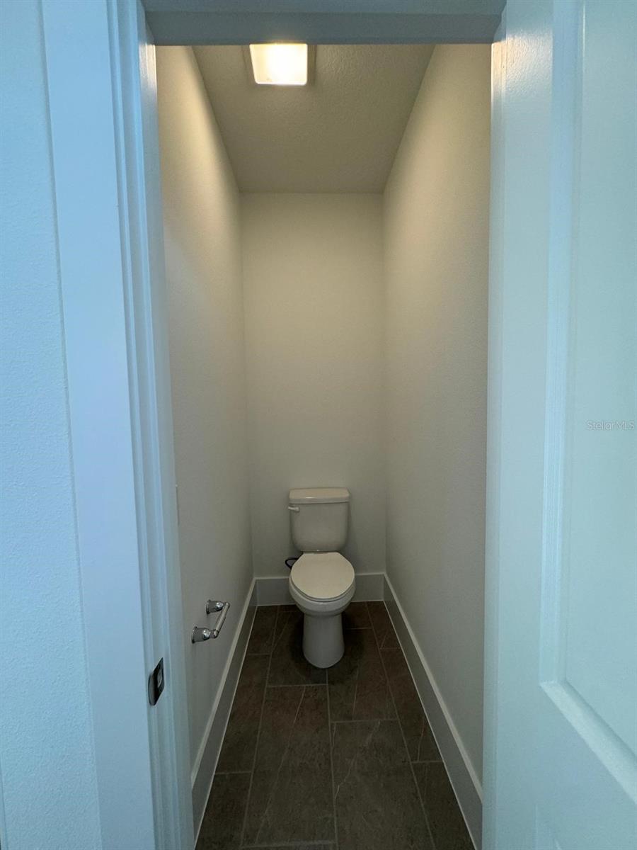 12832 LAVENDER BLOOM ALY