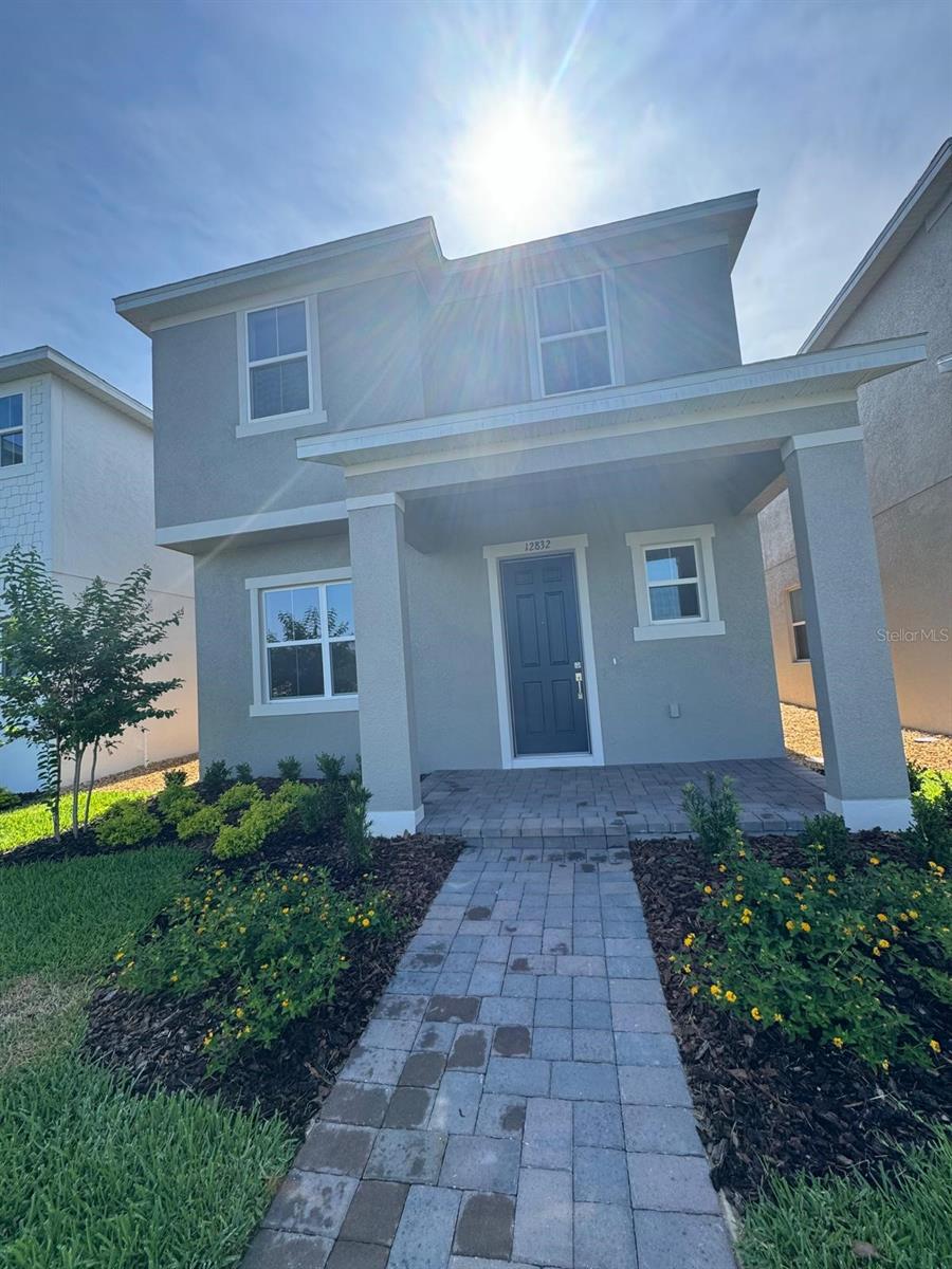 12832 LAVENDER BLOOM ALY