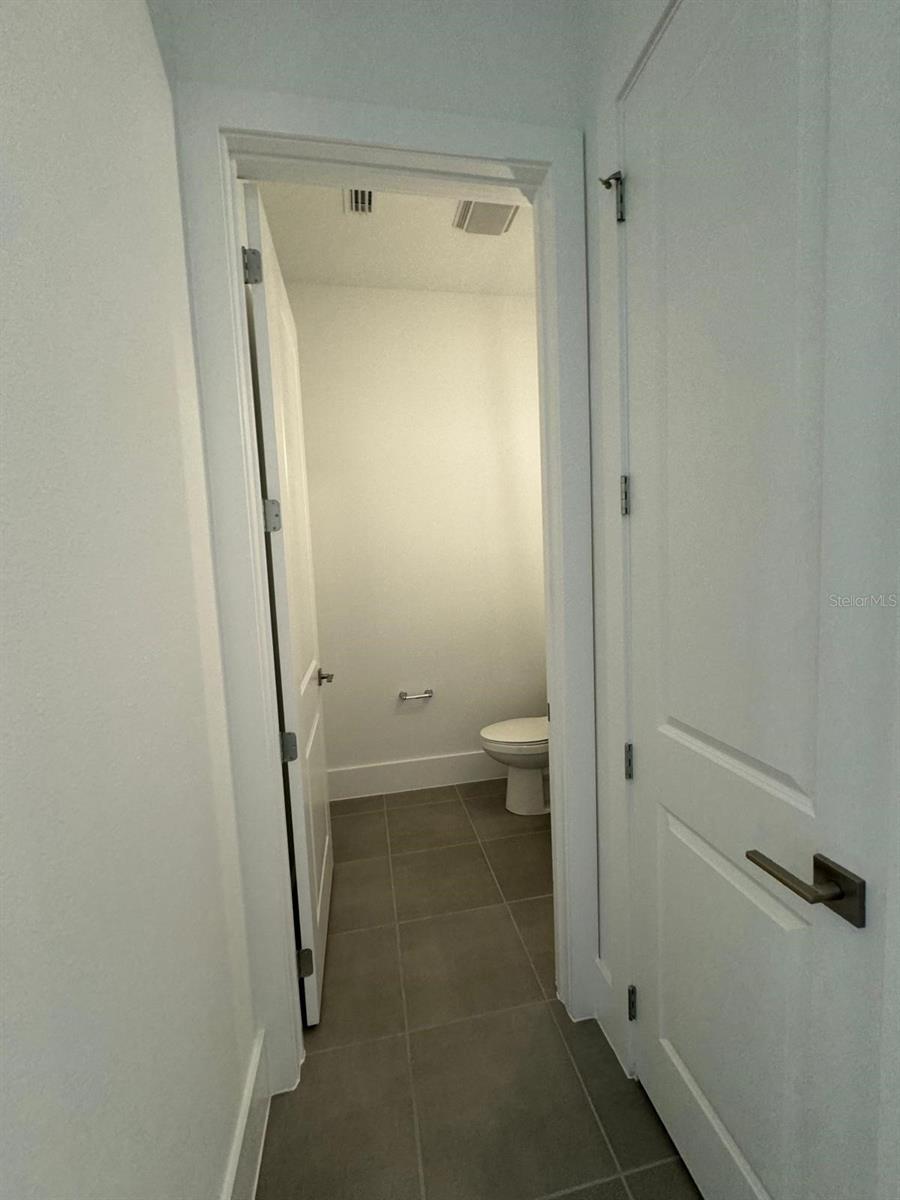 12832 LAVENDER BLOOM ALY